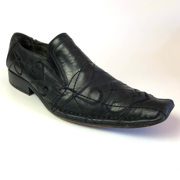 Soho Lab Other - Soho Lab Embroidered Square Toe Loafer